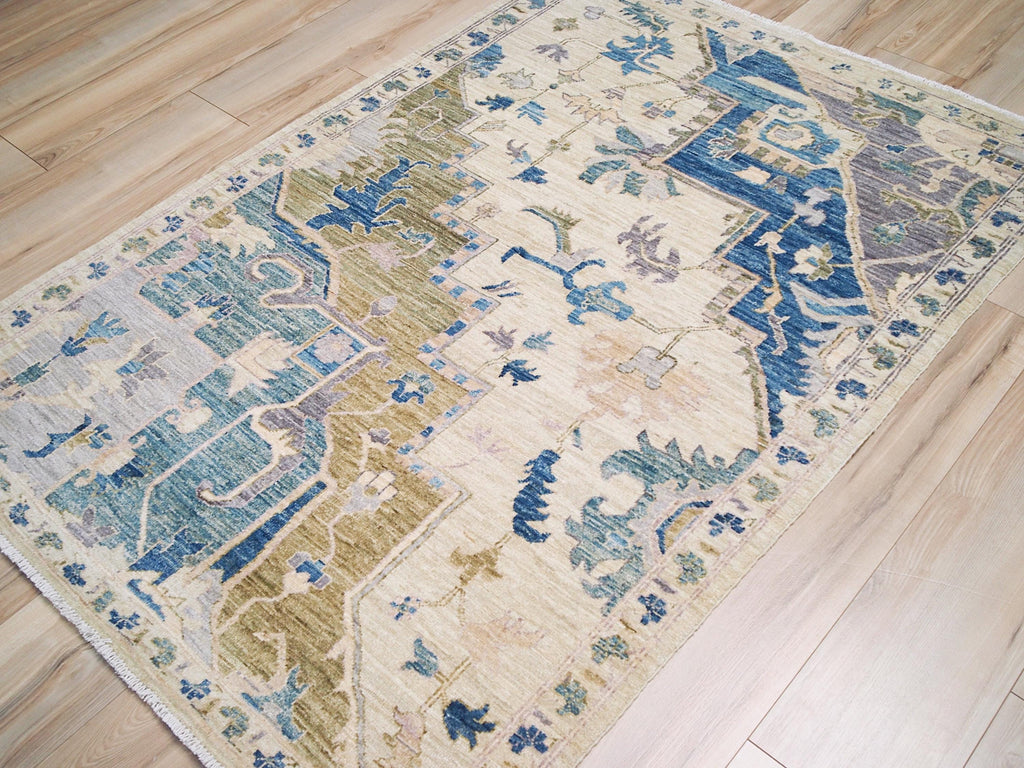 4x6 Ft Blue & Beige Heriz Rug - Hand Knotted Oriental Rug